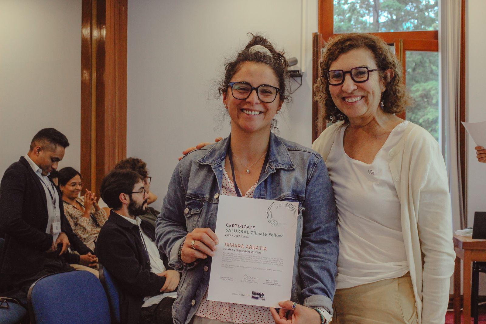Tamara Arratia con la Dra. Ana Diez Roux